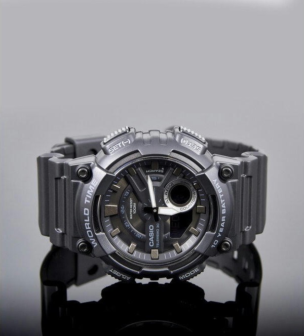 Наручные часы aeq-110w-1b