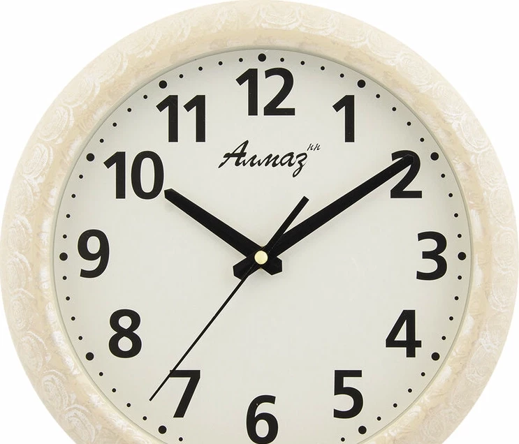 Настенные часы Алмаз Н102