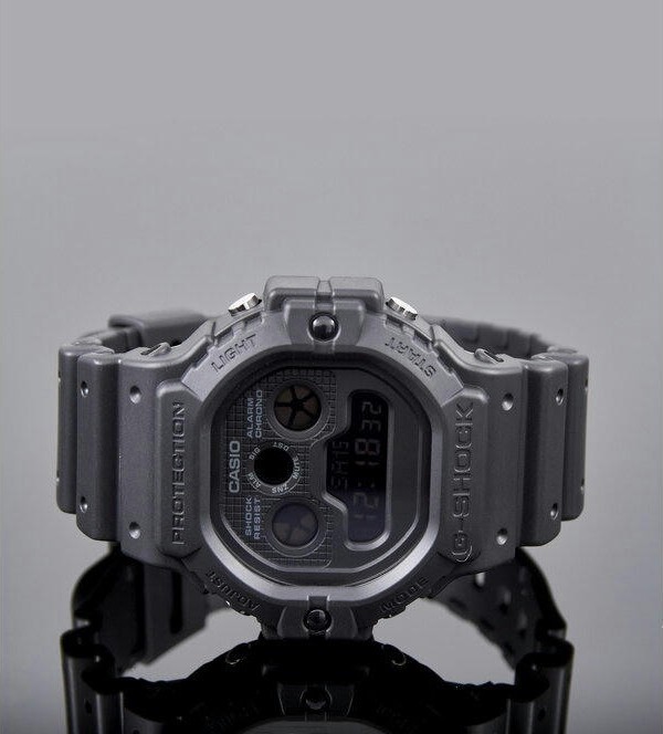 Наручные часы dw-5900bb-1dr