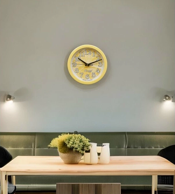 Настенные часы Алмаз Е32