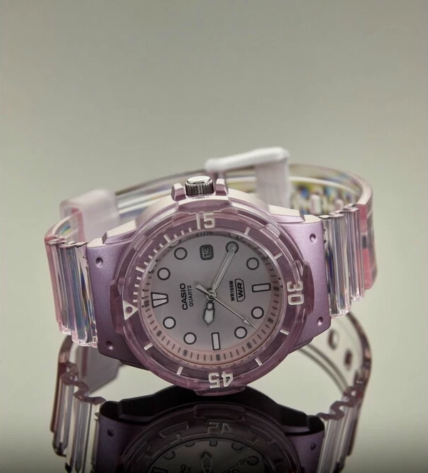 Наручные часы lrw-200hs-4e