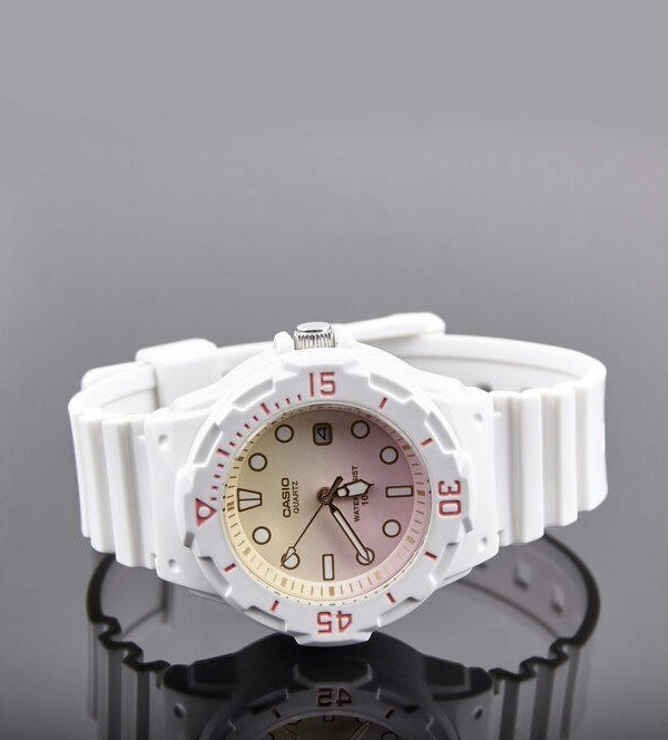 Наручные часы lrw-200h-4e2