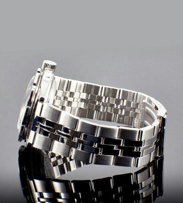 Наручные часы ВОСТОК 2415 (110649) браслет