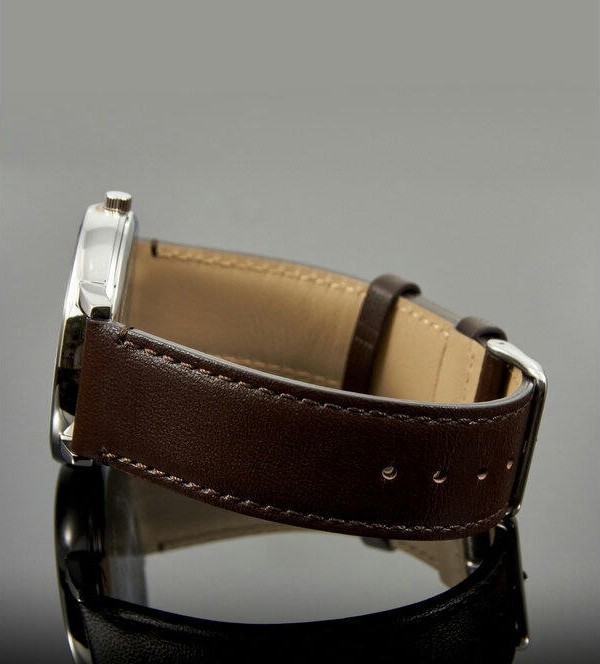 Наручные часы mtp-b135l-2a