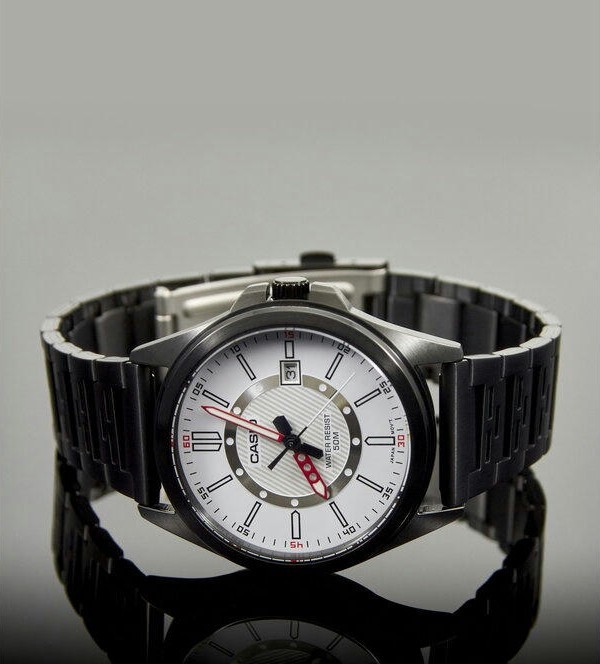 Наручные часы mtp-e700b-7e