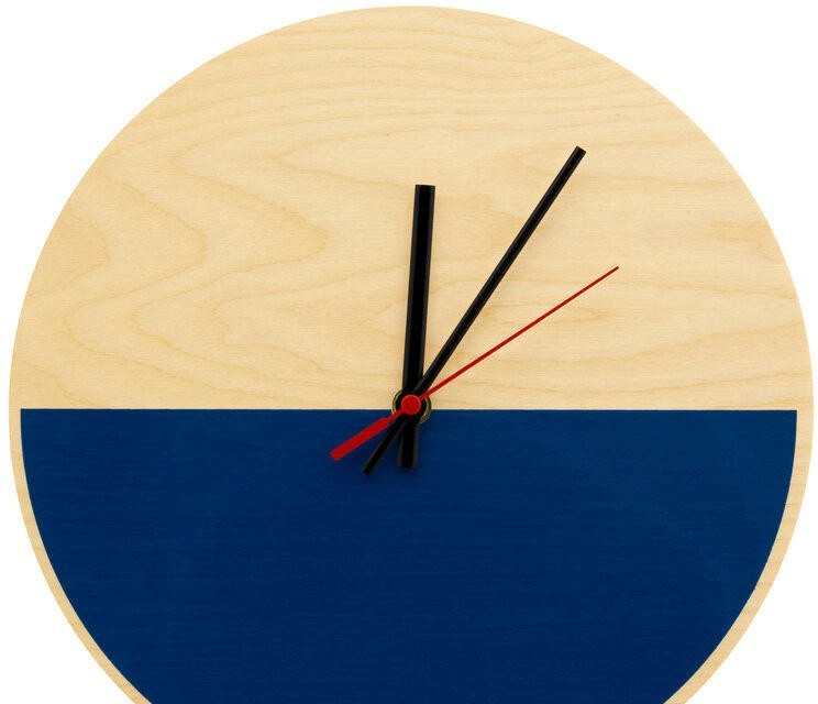 Настенные часы ТРОЙКА 90904008