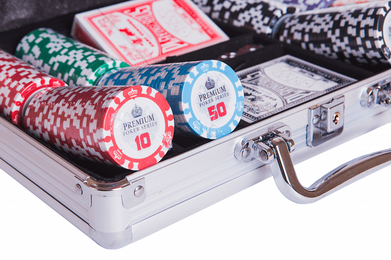 Набор для покера Premium Crown на 200 фишек