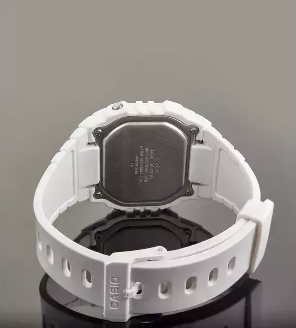 Наручные часы w-215h-7a2